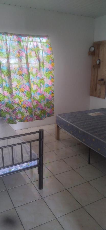 Ravehei Smile Bed & Breakfast Papeete  Bagian luar foto
